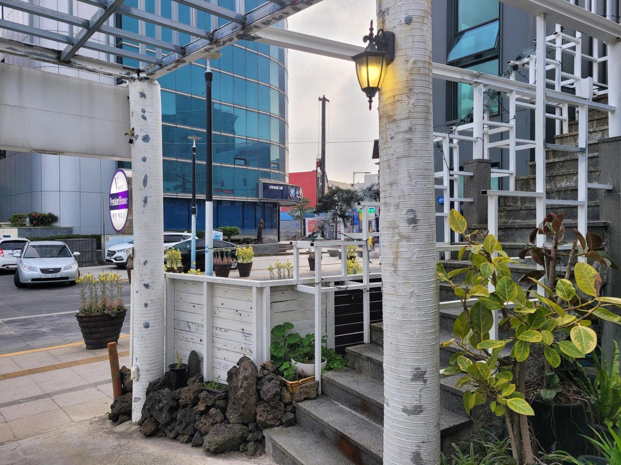 Jeju Vision House Hotel Екстериор снимка